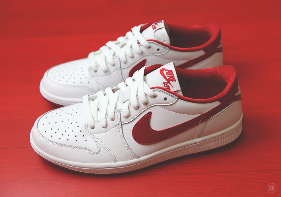 Air Jordan 1 Low Og White Varsity Red Release 2