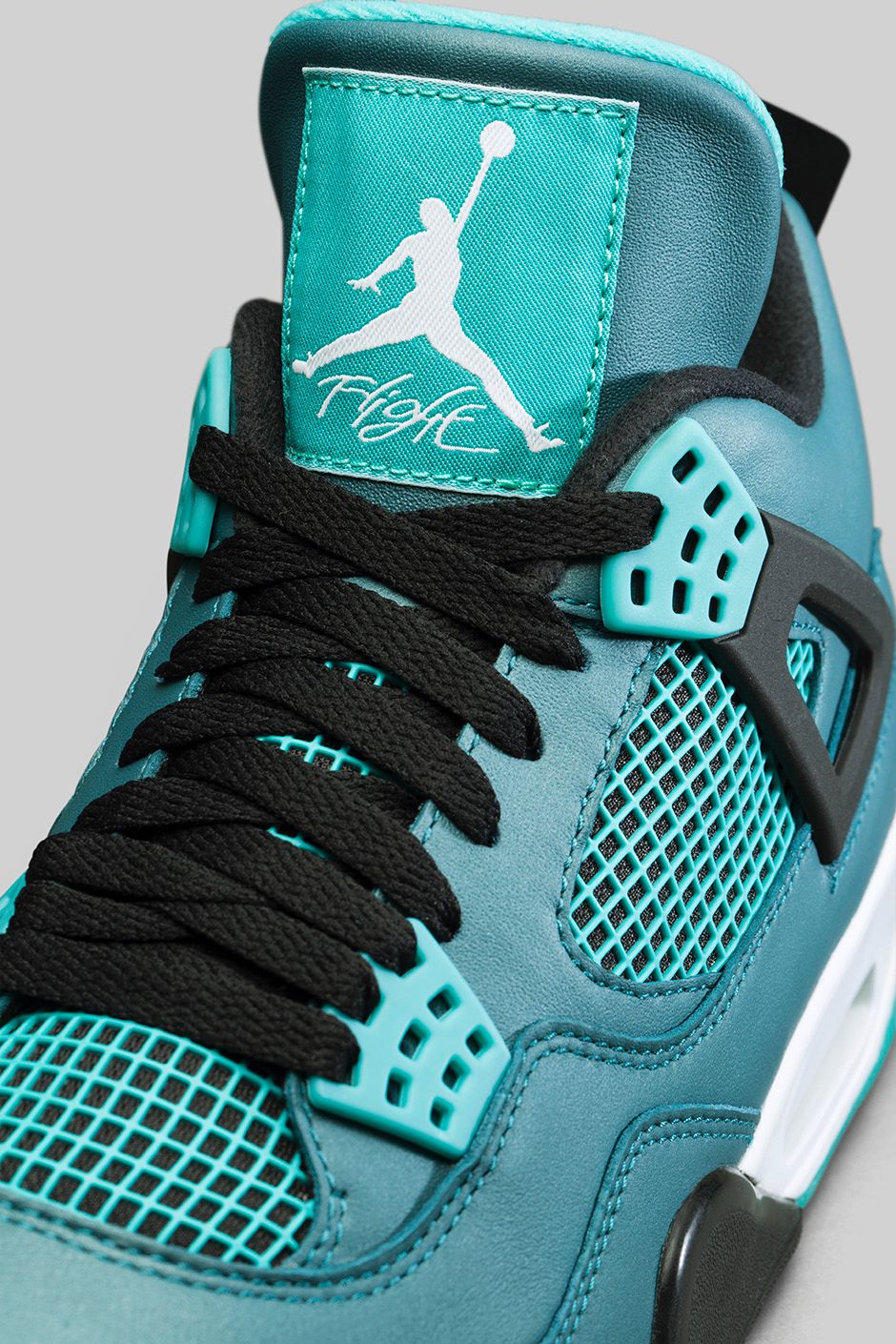 Air Jordan 4 Retro Teal Official Images 08