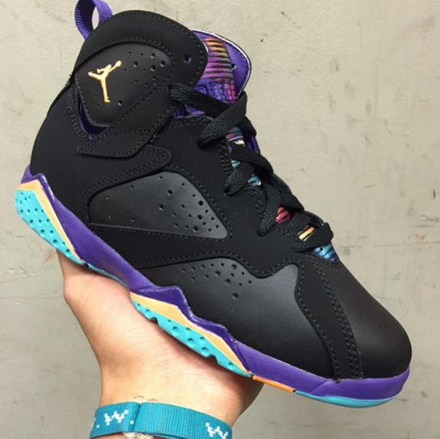 Air Jordan 7 Lola Bunny