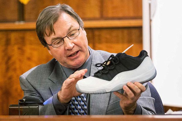 Air Jordans Appear In Court Aaron Hernandez Murder Trail 01