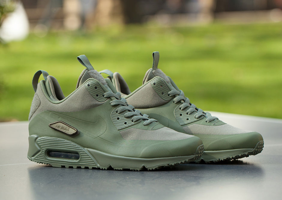 Air Max 90 Sneakerboot Patch Reminder 4