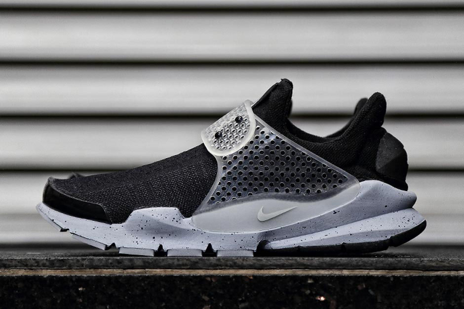 Fragment Design Nike Sock Dart Black Release Info 01