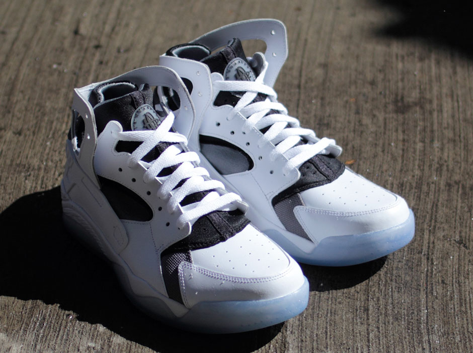 Nike Air Flight Huarache Ice Sole Available 04