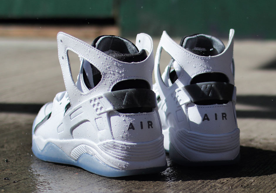 Nike Air Flight Huarache Ice Sole Available 05