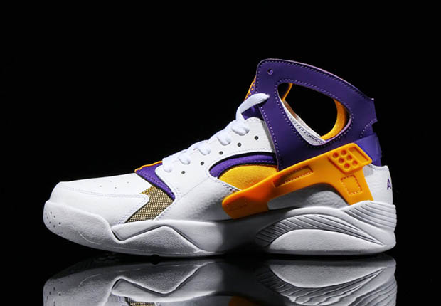 Nike Air Flight Huarache Lakers 2