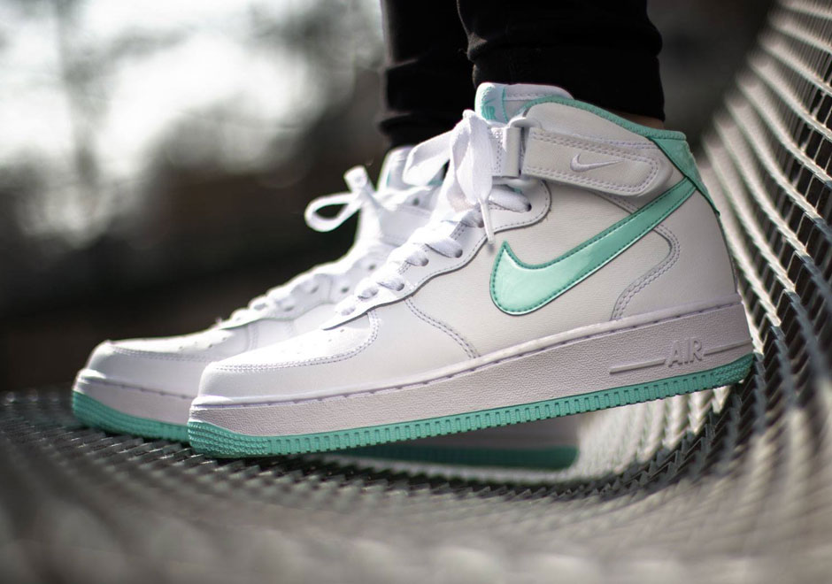 The Nike Air Force 1 Mid Brings In Easter Pastels