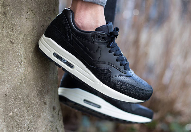 Nike Air Max 1 Leather Caviar 3