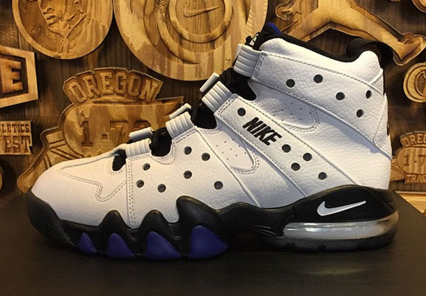 Nike's Most Popular Charles Barkley Sneaker Is Coming Back