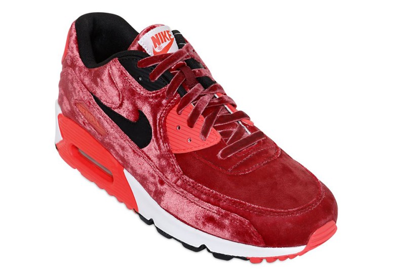 Nike Air Max 90 “Red Velvet”