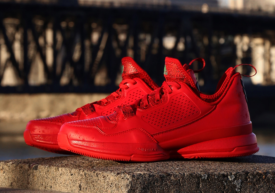 Sneakers Releasing This Weekend March 21st 04