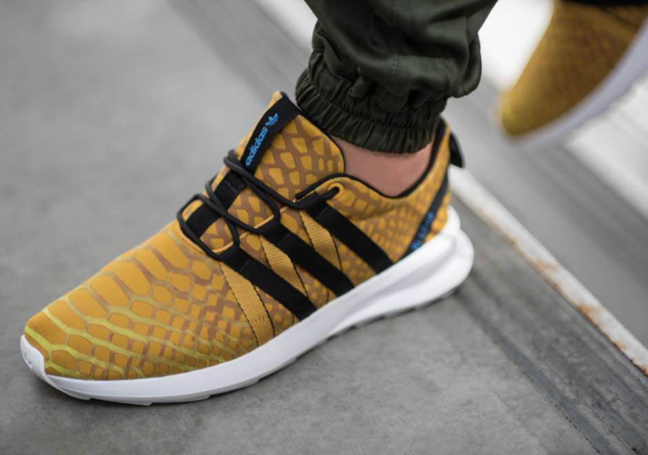 Adidas Chromatech Sl Loop Racer 3