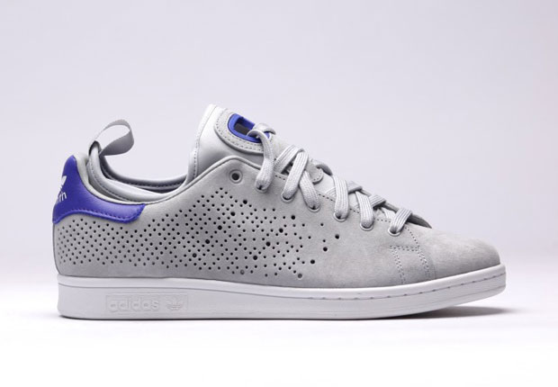 These adidas Stan Smiths Are Not Trypophobia-Friendly