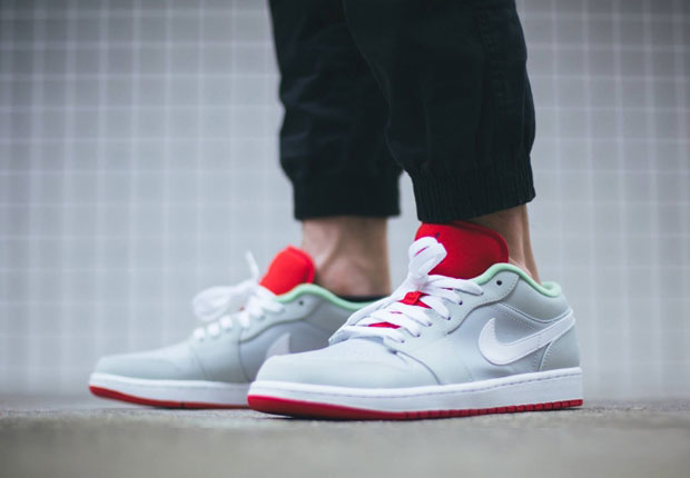 Air Jordan 1 Low Hare