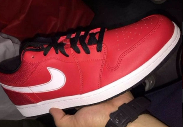 The Air Jordan 1 Low Returns With Jumpman Tongues