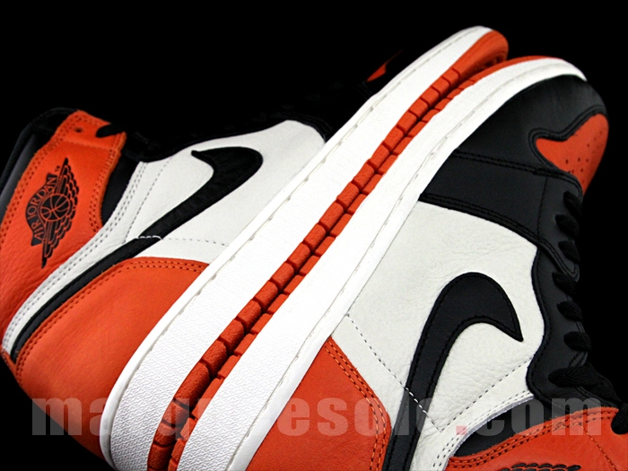 Air Jordan 1 Retro High Og Shattered Backboard Detailed Look 06