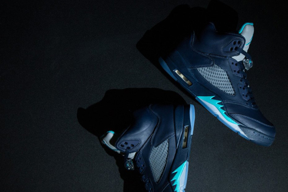 Air Jordan 5 Hornets Detailed Look 02