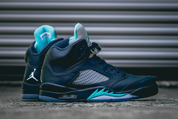 Air Jordan 5 Midnight Navy Release Reminder 01