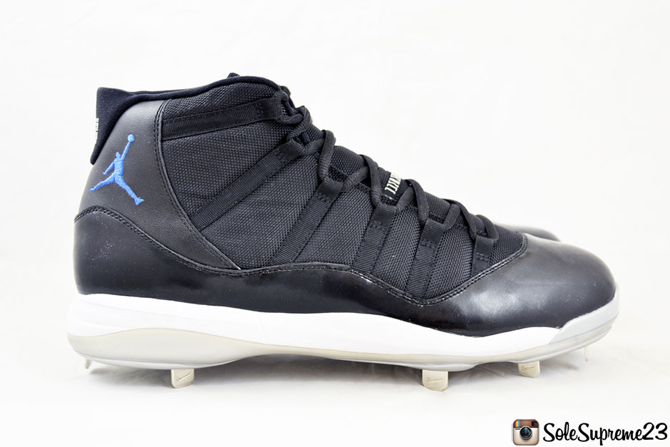 Air Jordan Xi Sabathia Space Jam Cleats