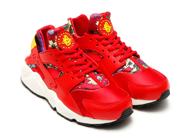 floral-huaraches-arriving-spring-07