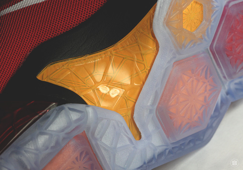 Lebron 12 Elite Detailed Images 12