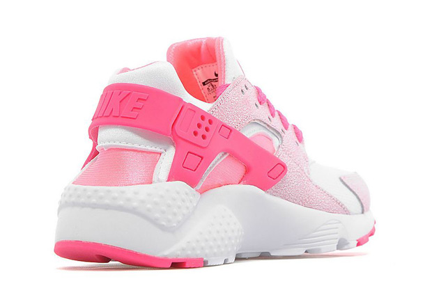 nike-air-huarache-gs-white-pink-pow-05