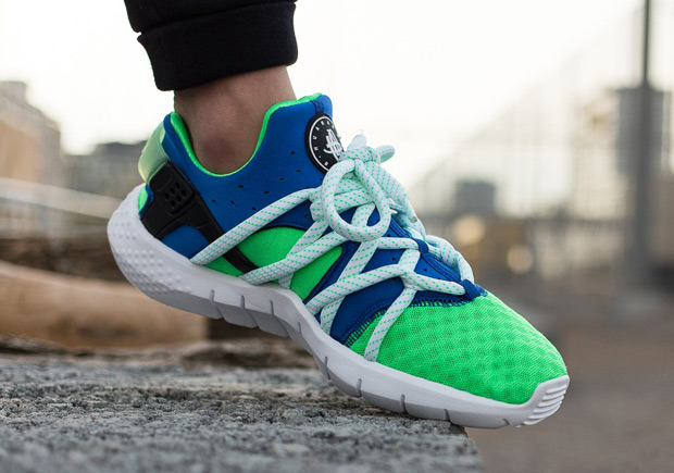 Nike Air Huarache Nm Scream Green On Feet Look 004