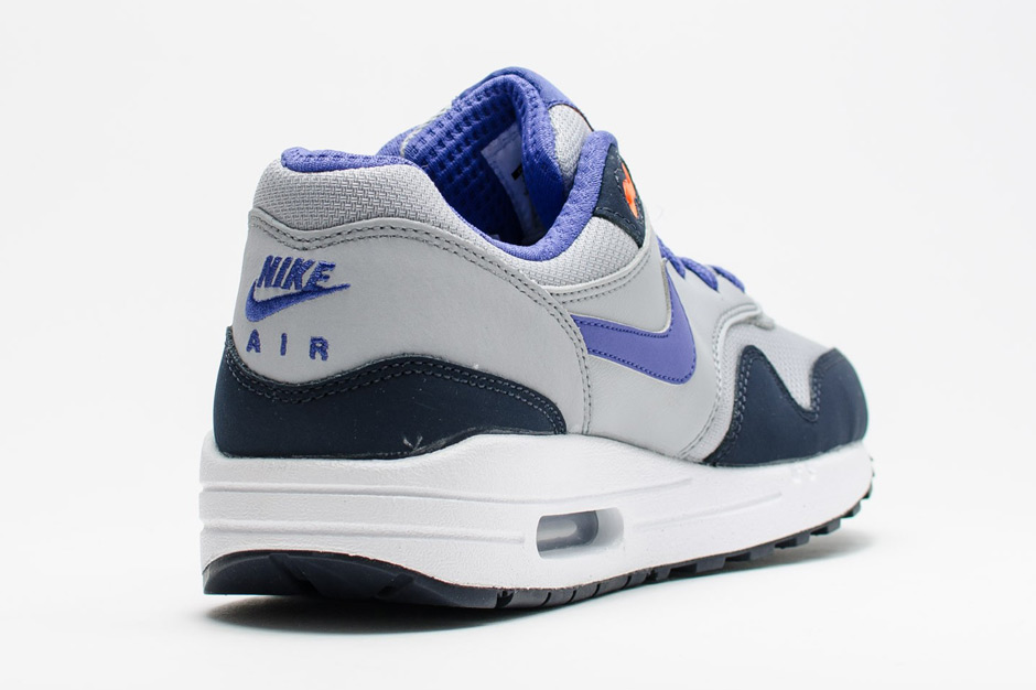 Nike Air Max 1 Gs Wolf Grey Persian Violet Total Crimson 03