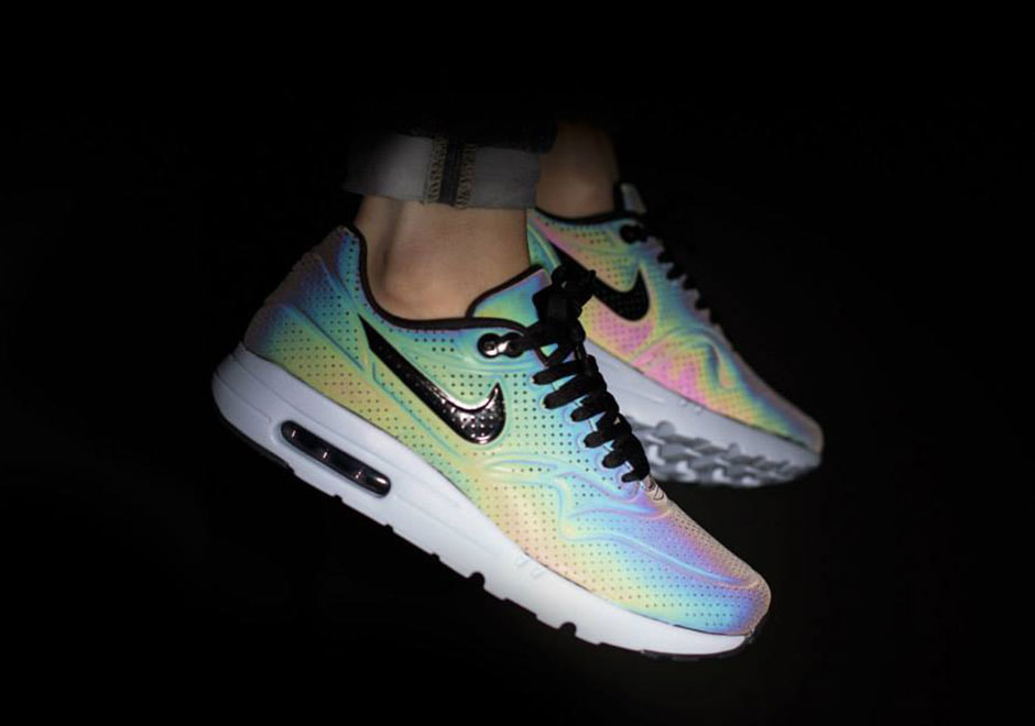 Nike Air Max Iridescent Pack 2