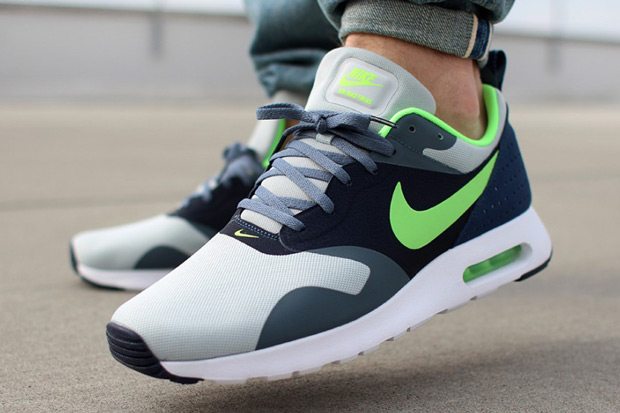 Nike Air Max Tavas Seahawks 01