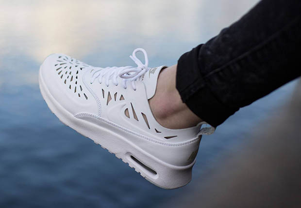 nike-air-max-thea-joli-white-3