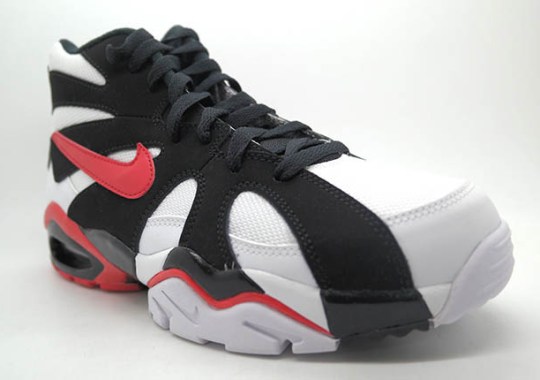 Nike Retros the Air Diamond Fury, But Gets the Year it Released Wrong