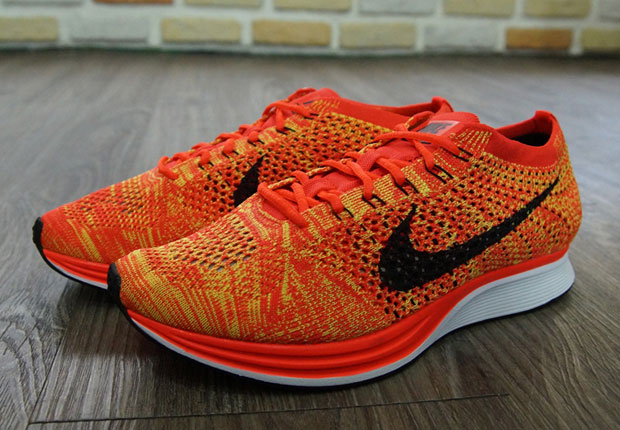 Nike Flyknit Racer "Bright Crimson"