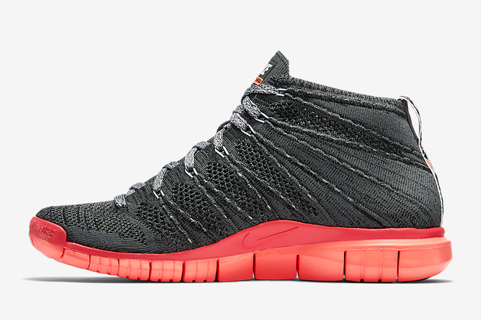 Nike Free Flyknit Chukka Hot Lava 03