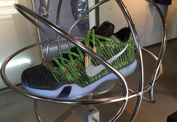 Nike Kobe 10 Elite Low Milan 3