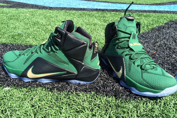 nike-lebron-12-svsm-away-pe-ebay-02