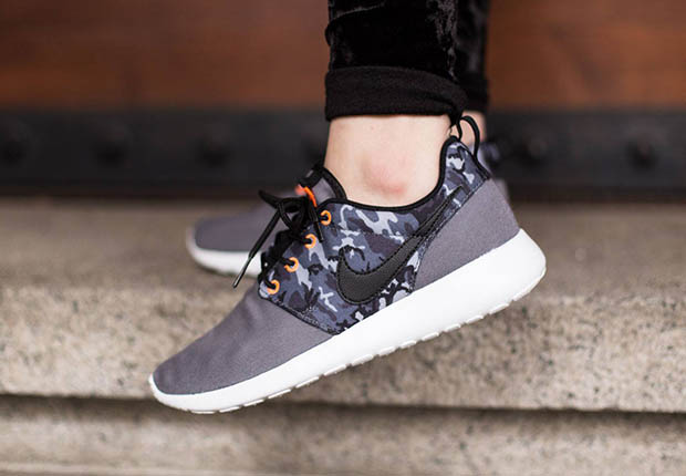 Nike Roshe One Gs Grey Camo 4