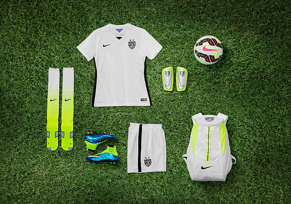 Nike Soccer Womens 2015 World Cup 5