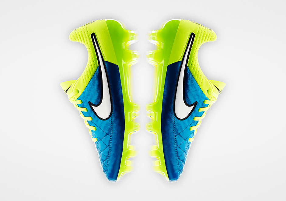 Nike Soccer Womens 2015 World Cup 6