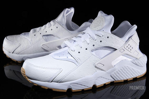 premium-huarache-white-ostrich-gum-03