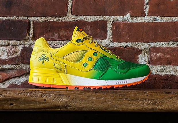 Saucony Shadow 5000 Boston Marathon 1