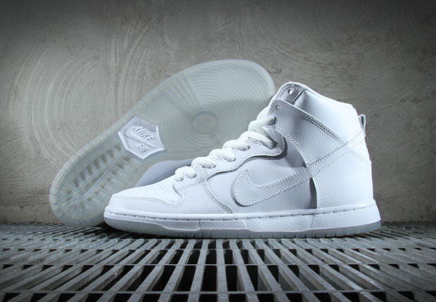 White Ice Nike Sb Dunk High 01