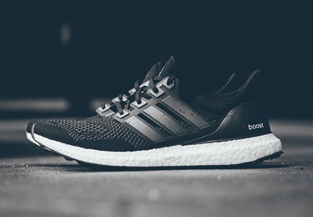 Adidas Ultra Boost Black 2