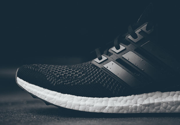 Adidas Ultra Boost Black 3