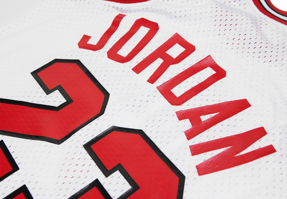 Michael Jordan Shrug Jersey Mitchell And Ness 9