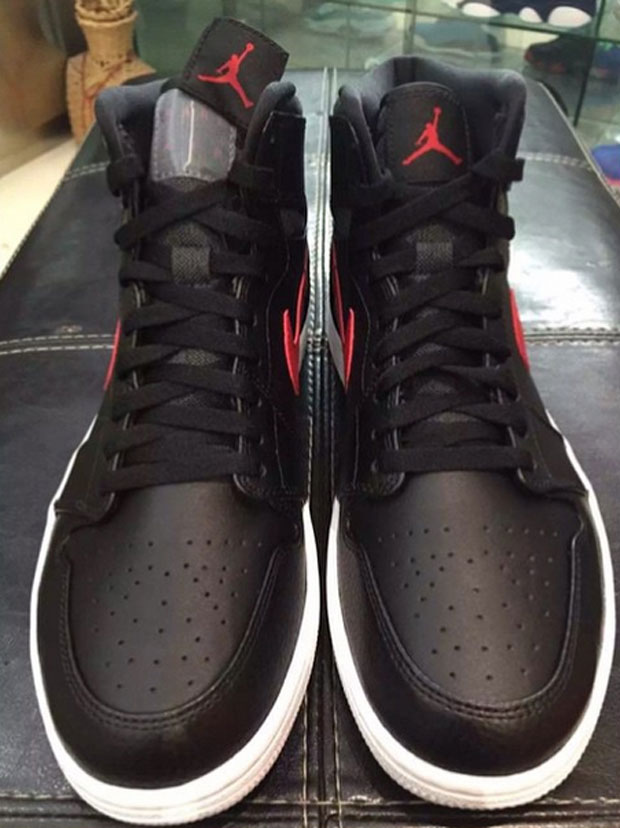 Air Jordan 1 Rare Air Black First Look 2