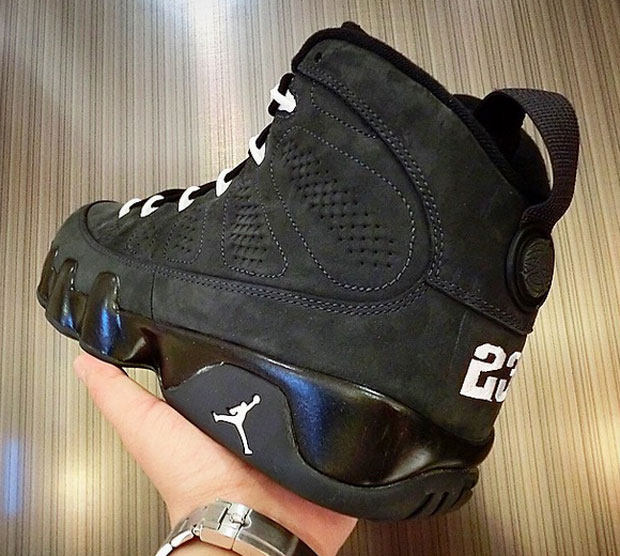 Air Jordan 9 Anthracite 2