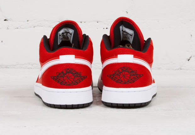 Air Jordan Low University Red White Black 4