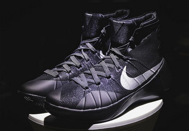 Hyperdunk 2015 Black Silver 1