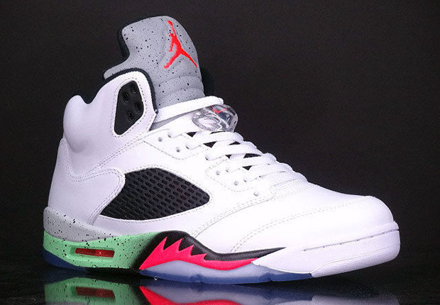 Air Jordan 5 “Pro Stars” Remembers The Classic Cartoon Featuring Jordan, Bo Jackson, and Wayne Gretzky