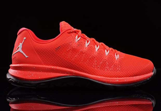 A Blazing Infrared Edition of the Jordan Flight Runner 2